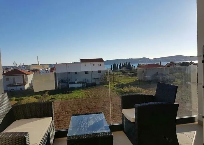Apartment Marina