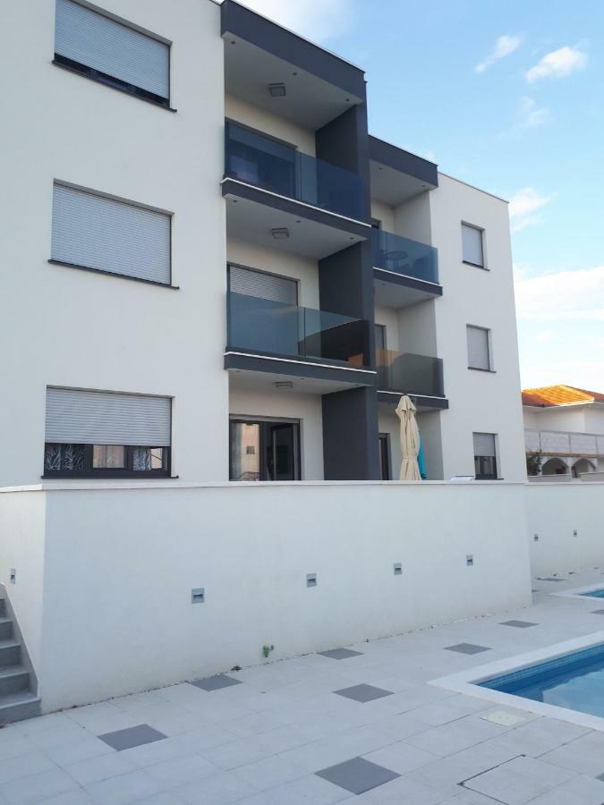 Marina Apartment
