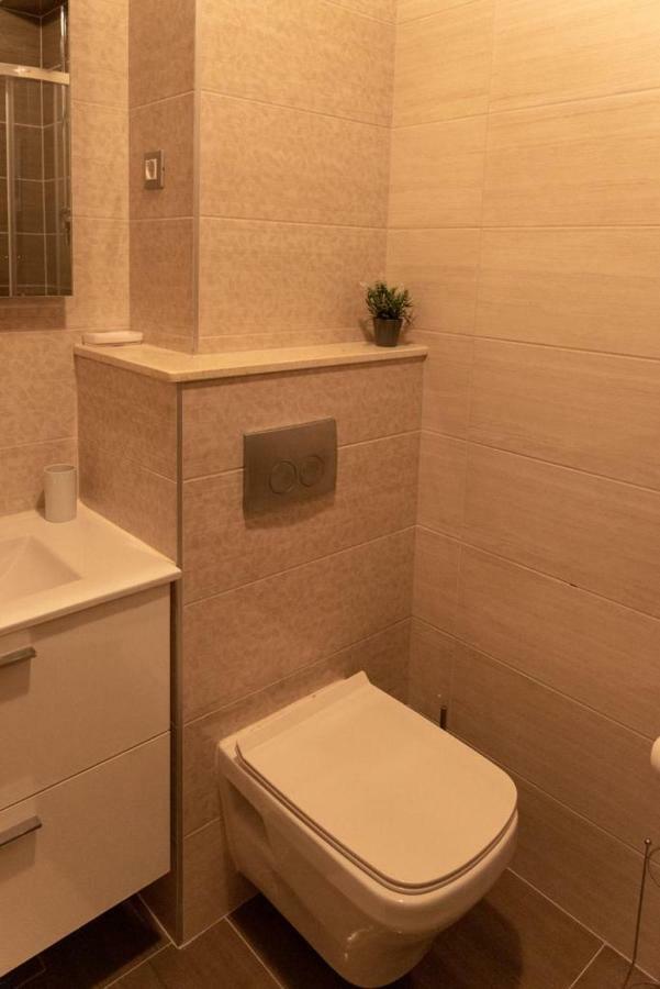 Apartament Marina